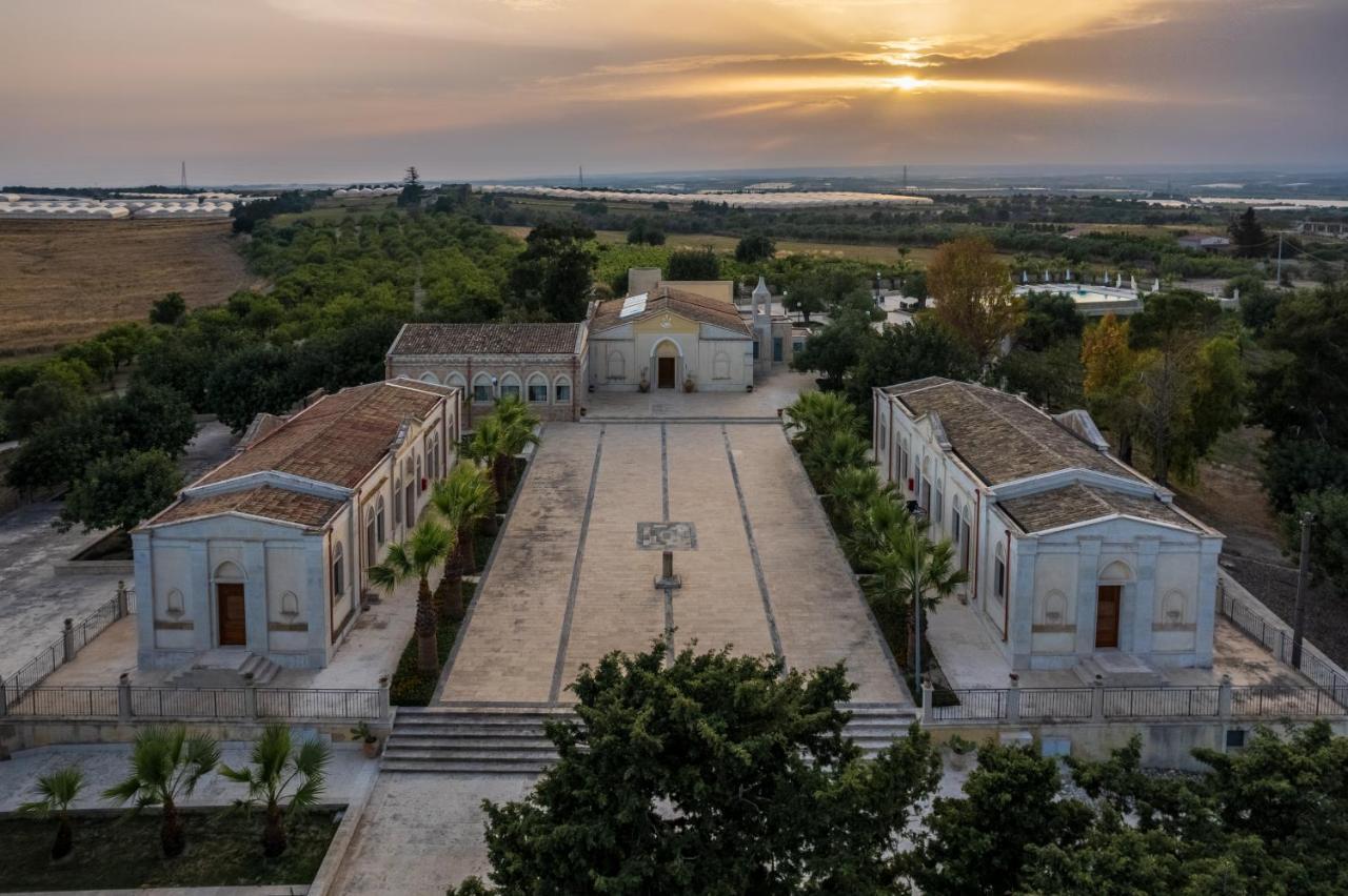 Borgo Vita Novella Marzamemi Esterno foto